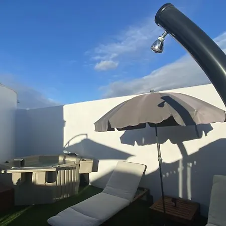 La Duomo Di Vulcano * Playa Honda (Lanzarote)