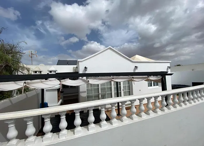 La Duomo Di Vulcano Playa Honda (Lanzarote)