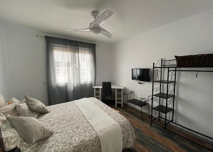 Villa La Duomo Di Vulcano *