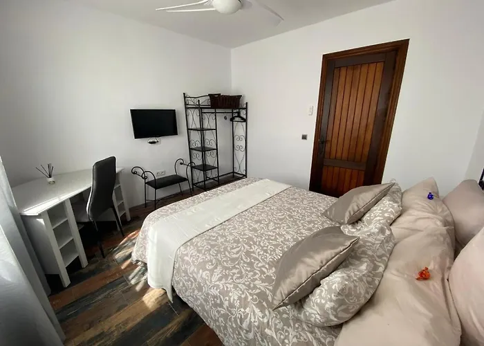 La Duomo Di Vulcano Villa *