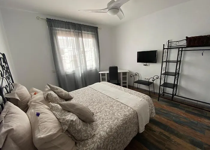 Villa La Duomo Di Vulcano *