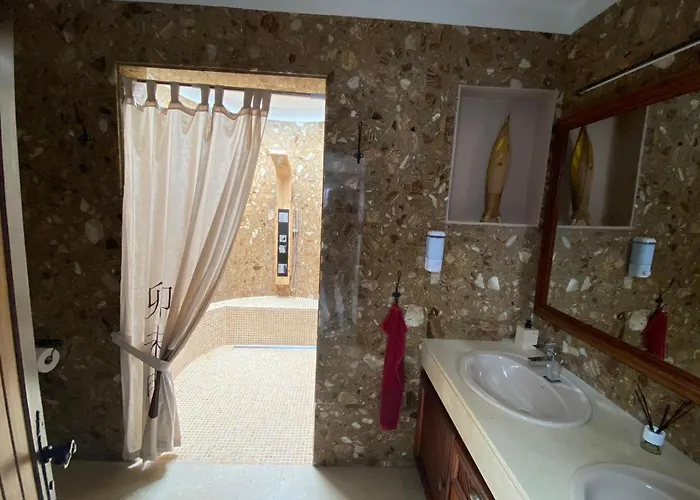 La Duomo Di Vulcano Playa Honda (Lanzarote)