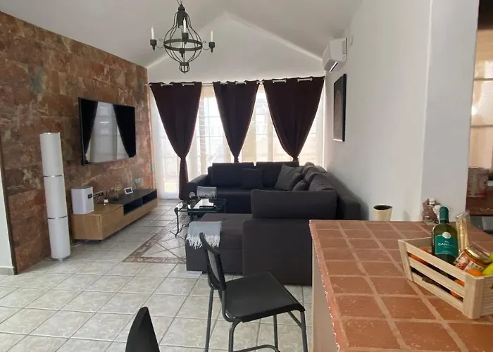 La Duomo Di Vulcano Villa Playa Honda (Lanzarote)