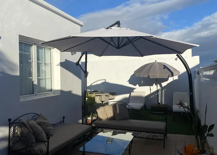 Villa La Duomo Di Vulcano *