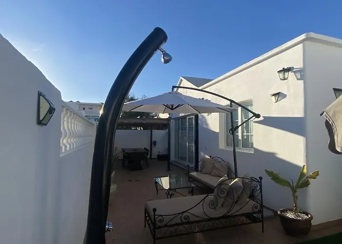 Villa La Duomo Di Vulcano Playa Honda (Lanzarote)