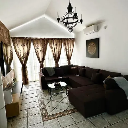 La Duomo Di Vulcano Villa Playa Honda (Lanzarote)